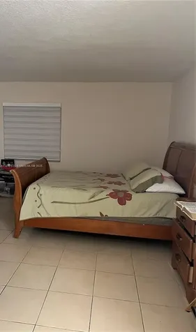 8875 Fontainebleau Boulevard Miami FL 33172