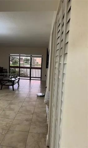 8875 Fontainebleau Boulevard Miami FL 33172