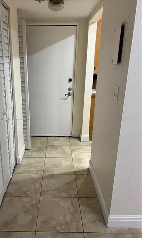 8875 Fontainebleau Boulevard Miami FL 33172
