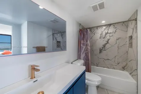 2401 S Ocean Drive Hollywood FL 33019