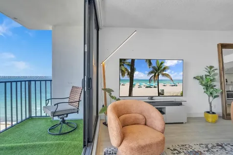 2401 S Ocean Drive Hollywood FL 33019