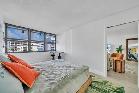 2401 S Ocean Drive Hollywood FL 33019