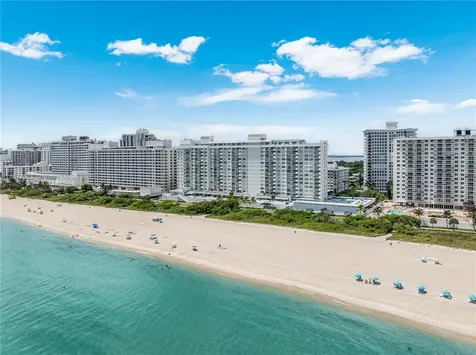 5601 Collins Avenue Miami Beach FL 33140