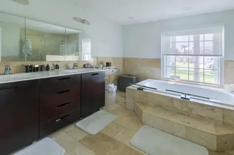 9431 SW 212th Terrace Cutler Bay FL 33189
