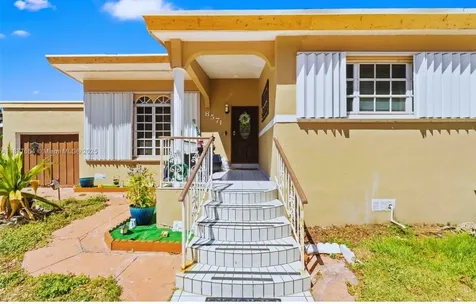 8571 SW 30th Street Miami FL 33155