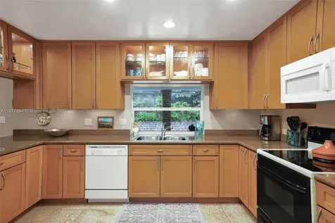 13900 SW 72nd Court Palmetto Bay FL 33158