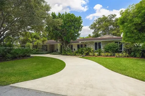 13900 SW 72nd Court Palmetto Bay FL 33158