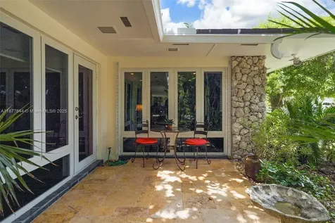 13900 SW 72nd Court Palmetto Bay FL 33158