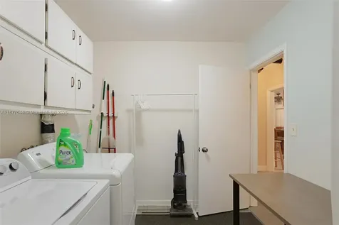 13900 SW 72nd Court Palmetto Bay FL 33158