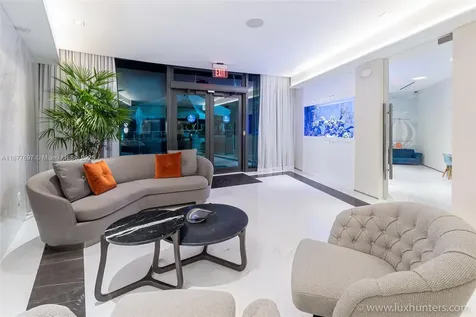 300 S Pointe Drive Miami Beach FL 33139