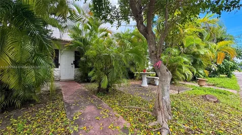 2243 Calais Drive Miami Beach FL 33141