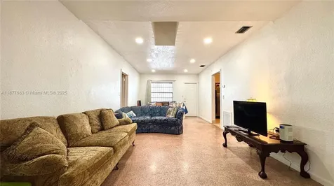 2243 Calais Drive Miami Beach FL 33141