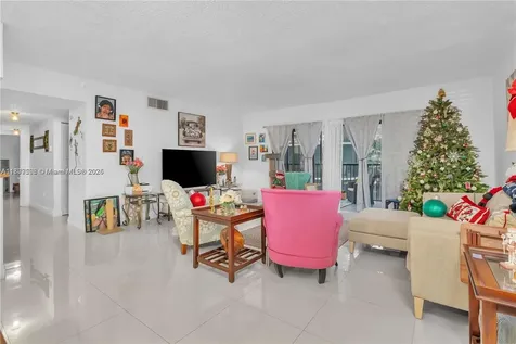 491 Ives Dairy Road Miami FL 33179