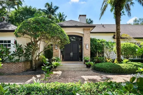 9325 SW 59th Place Pinecrest FL 33156
