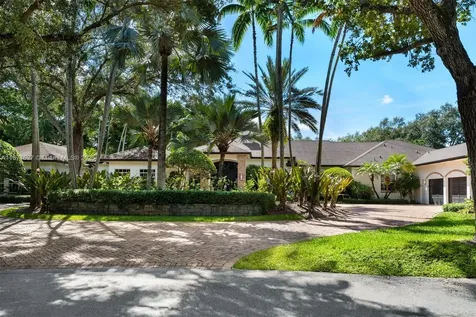 9325 SW 59th Place Pinecrest FL 33156
