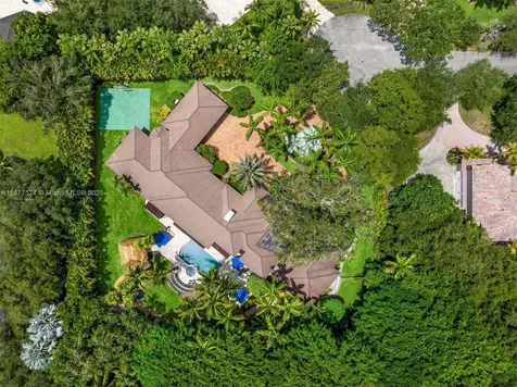 9325 SW 59th Place Pinecrest FL 33156