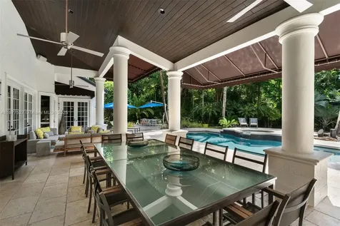 9325 SW 59th Place Pinecrest FL 33156