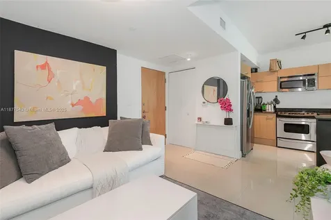 350 S Miami Avenue Miami FL 33130