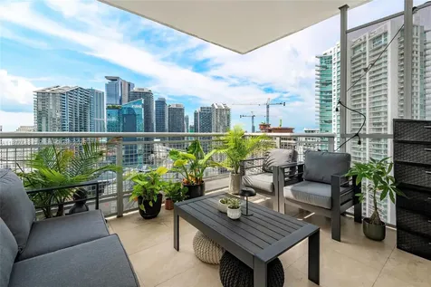 350 S Miami Avenue Miami FL 33130