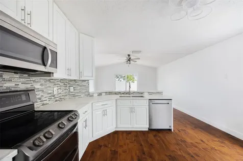 8317 Bermuda Sound Way Boynton Beach FL 33436