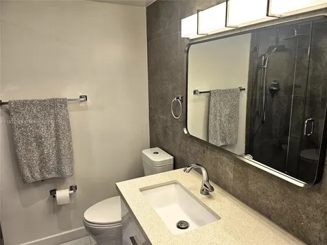 5161 Collins Avenue Miami Beach FL 33140