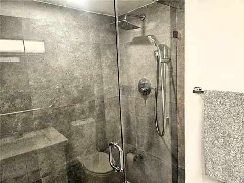 5161 Collins Avenue Miami Beach FL 33140