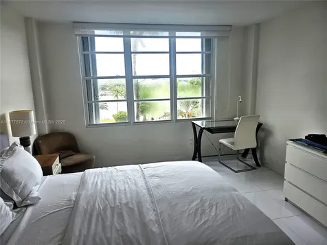 5161 Collins Avenue Miami Beach FL 33140