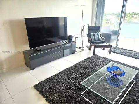 5161 Collins Avenue Miami Beach FL 33140