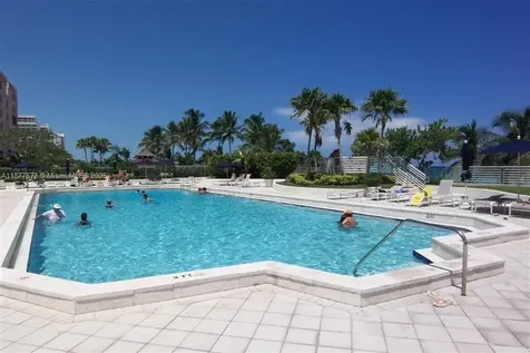 5161 Collins Avenue Miami Beach FL 33140