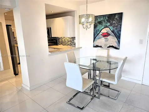 5161 Collins Avenue Miami Beach FL 33140
