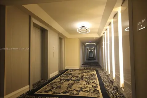 5161 Collins Avenue Miami Beach FL 33140