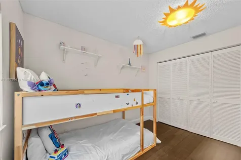 882 San Remo Drive Weston FL 33326