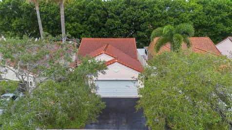 882 San Remo Drive Weston FL 33326