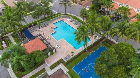 882 San Remo Drive Weston FL 33326