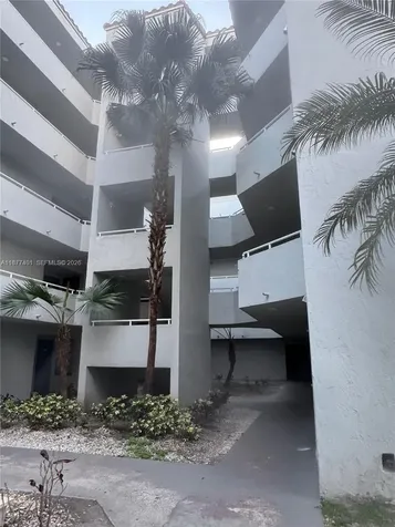 8205 SW 152nd Avenue Miami FL 33193