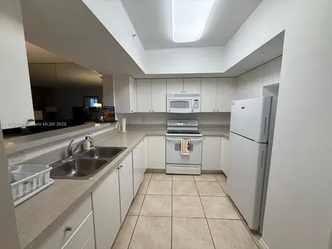 17375 Collins Avenue Sunny Isles Beach FL 33160