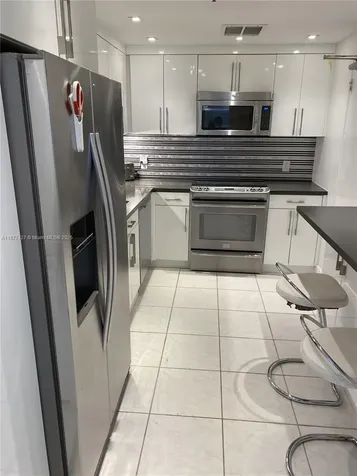 10185 Collins Avenue Bal Harbour FL 33154