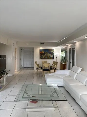 10185 Collins Avenue Bal Harbour FL 33154