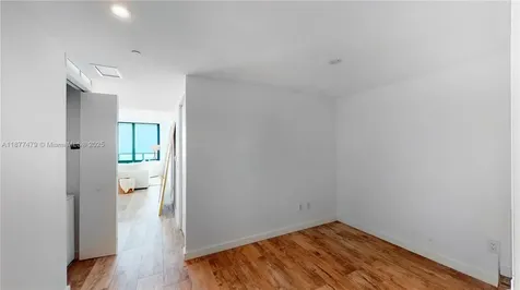 650 NE 32nd Street Miami FL 33137