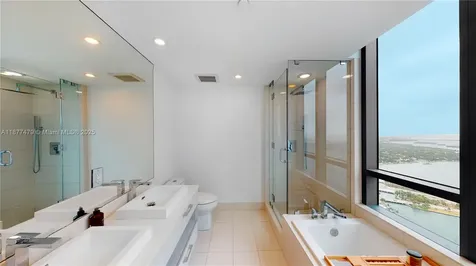 650 NE 32nd Street Miami FL 33137