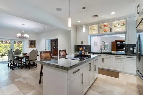 6195 SW 133rd Street Pinecrest FL 33156
