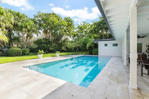 6195 SW 133rd Street Pinecrest FL 33156
