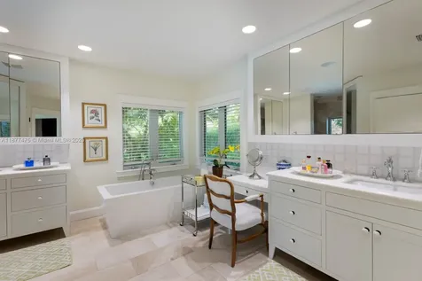 6195 SW 133rd Street Pinecrest FL 33156