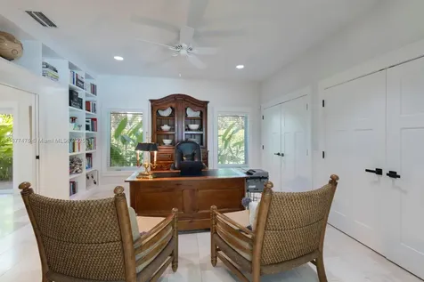 6195 SW 133rd Street Pinecrest FL 33156