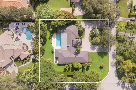 6195 SW 133rd Street Pinecrest FL 33156