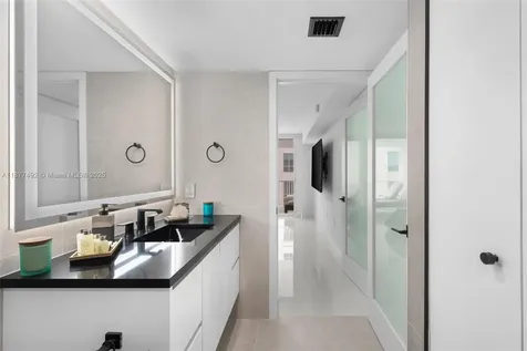 1200 Brickell Bay Drive Miami FL 33131
