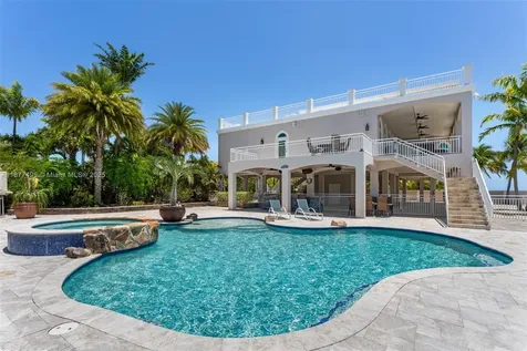 3742 Seagrape Street Big Pine FL 33043