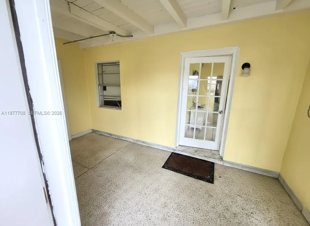 537 NW 20th Avenue Fort Lauderdale FL 33311