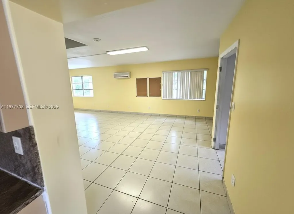 537 NW 20th Avenue Fort Lauderdale FL 33311