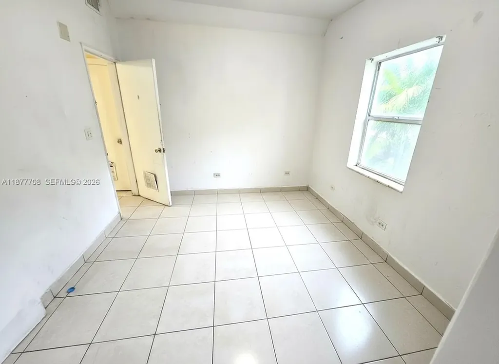 537 NW 20th Avenue Fort Lauderdale FL 33311